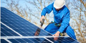 Installation Maintenance Panneaux Solaires Photovoltaïques à Cuzac